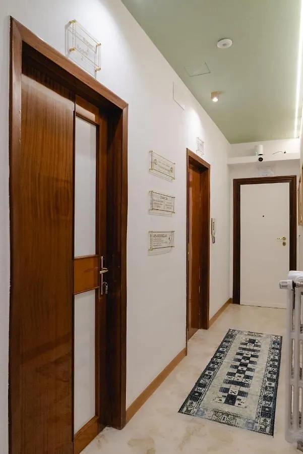 Inbari _ G.H. _ Degiosa Otel Konukevi