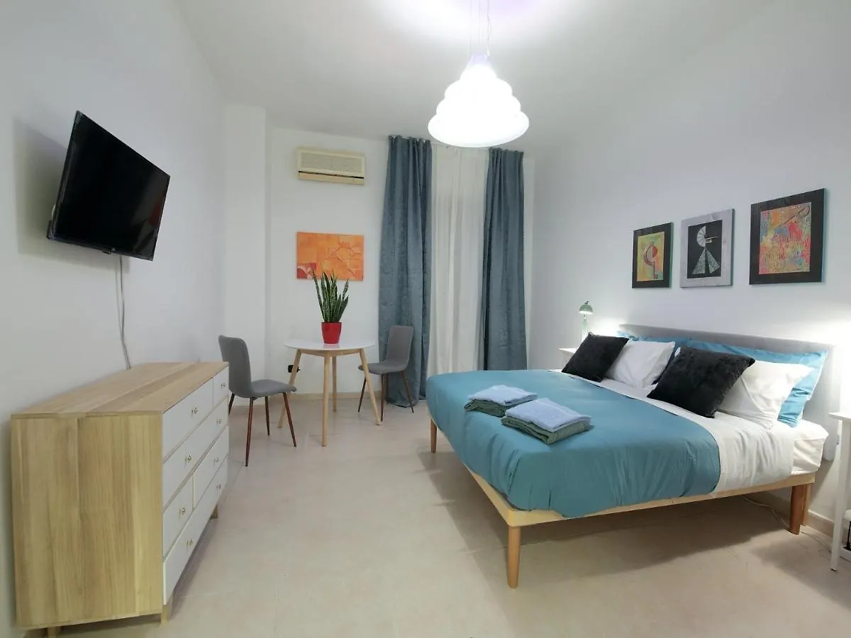 Inbari _ G.H. _ Degiosa Otel Konukevi Bari